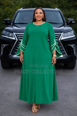 Elegant Maxi Dress With Statement Bell Sleeves