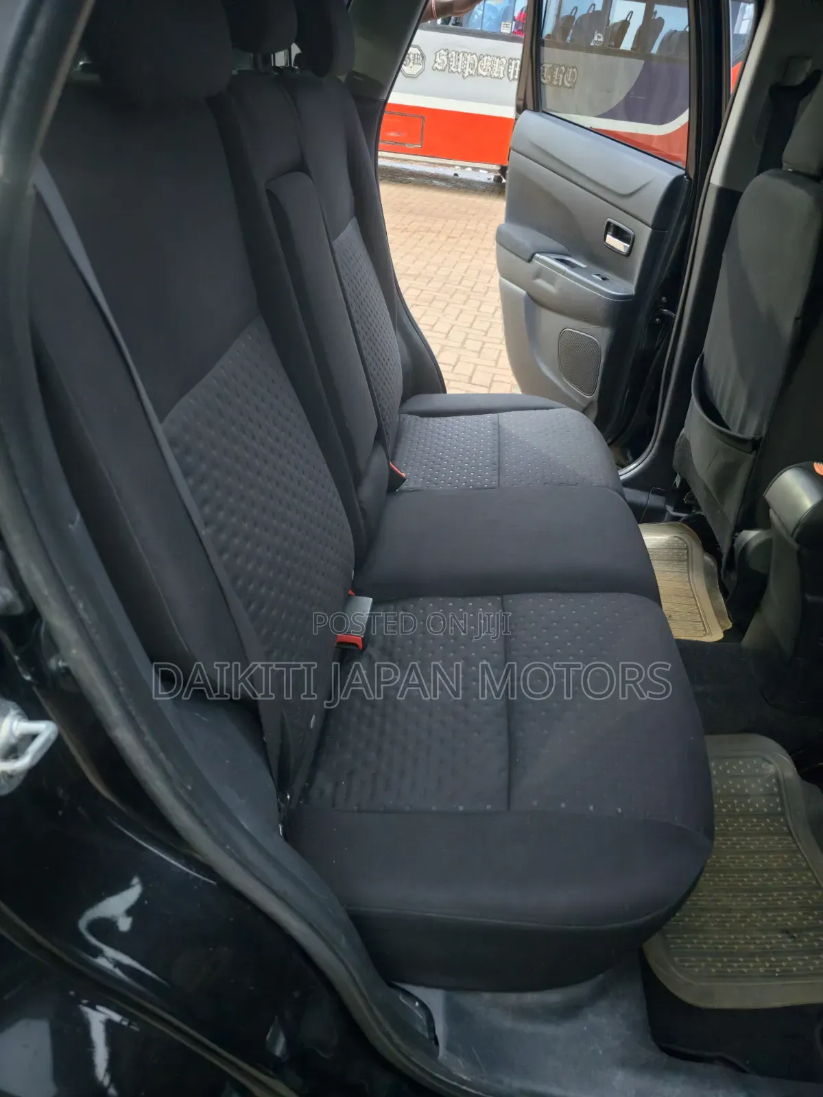 Mitsubishi RVR 2010 Black