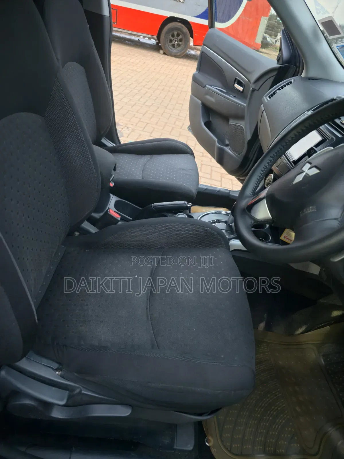 Mitsubishi RVR 2010 Black