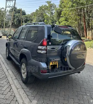 Toyota Land Cruiser Prado 3.4 5dr 2004 Gray