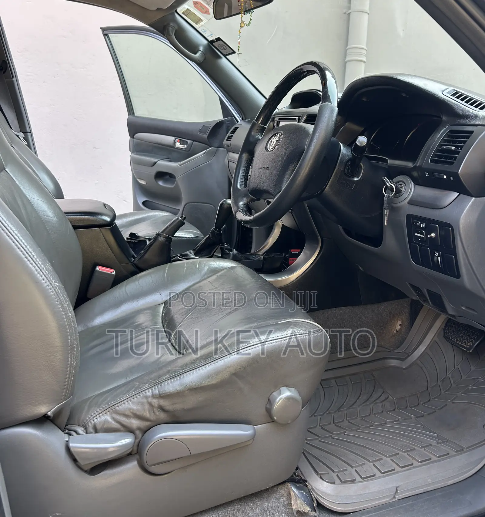 Toyota Land Cruiser Prado 3.4 5dr 2004 Gray