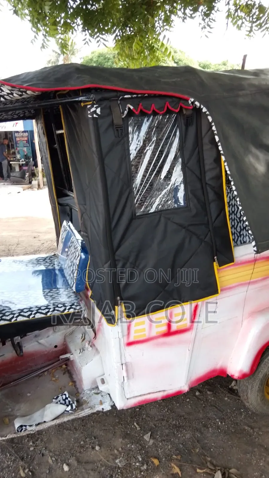Piaggio 2019 White