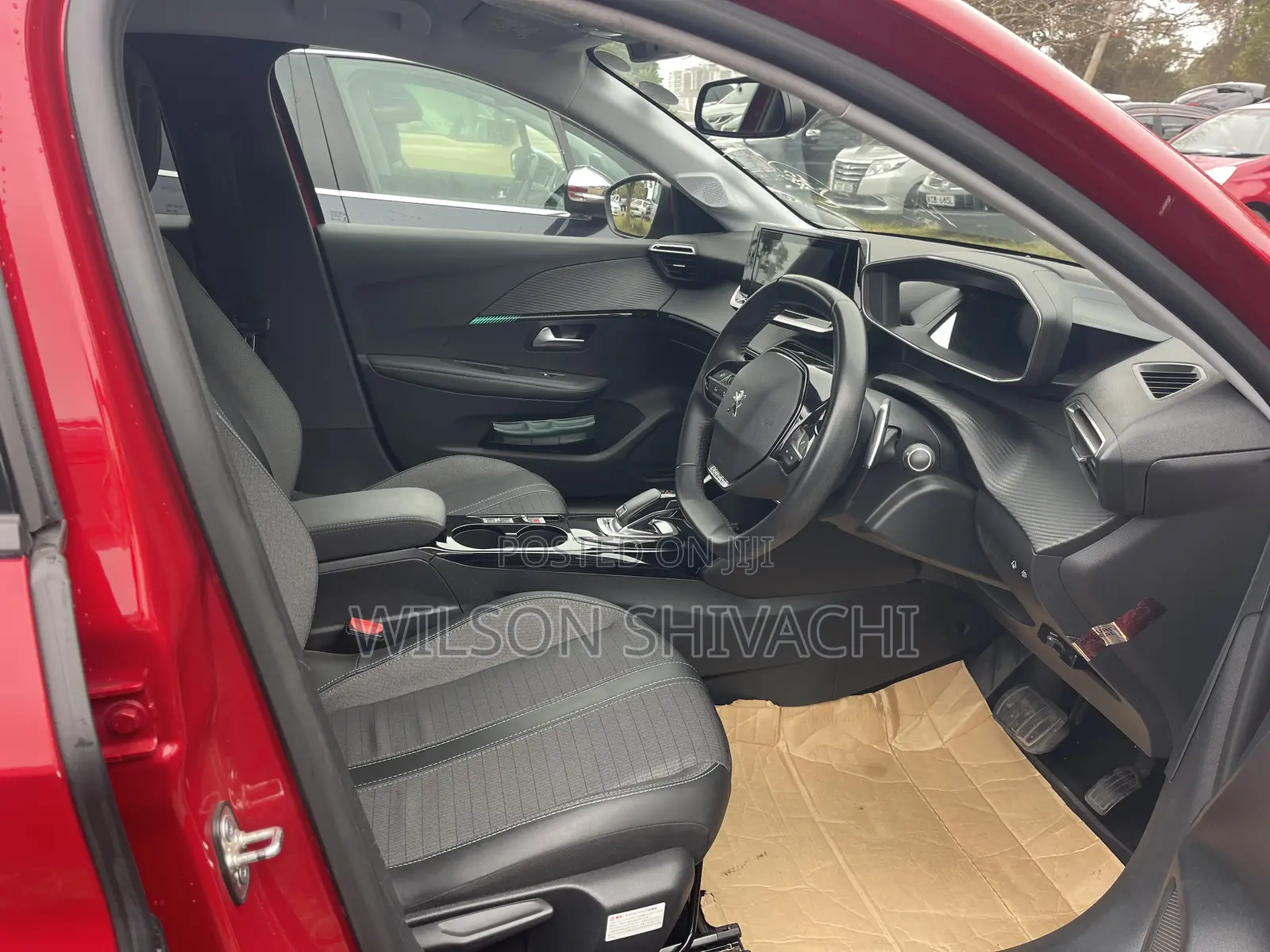 Peugeot 208 2021 Red