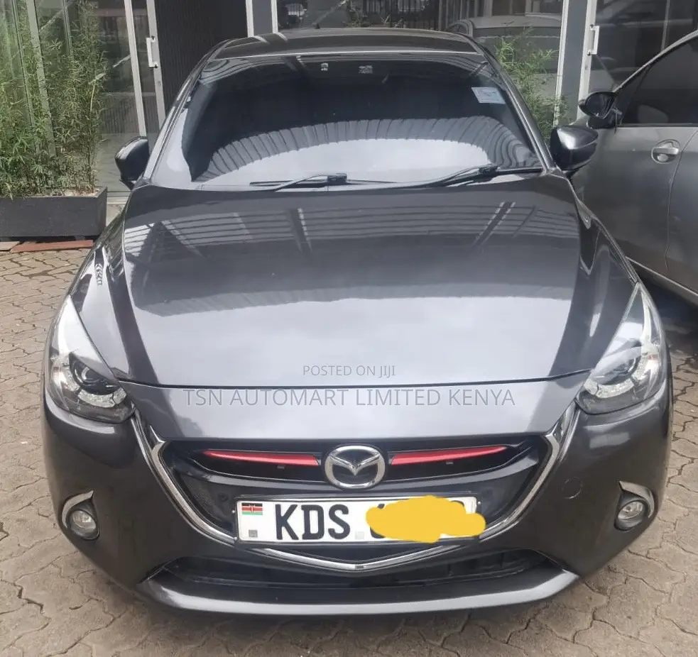 Mazda Demio 2018 Gray