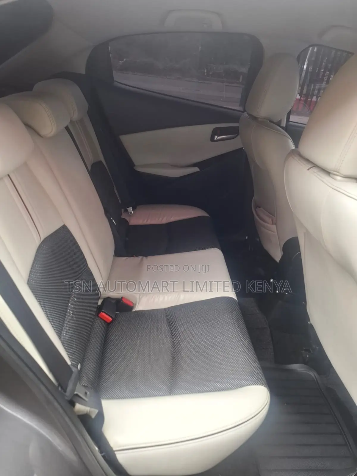 Mazda Demio 2018 Gray