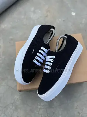 Codrouy Vans