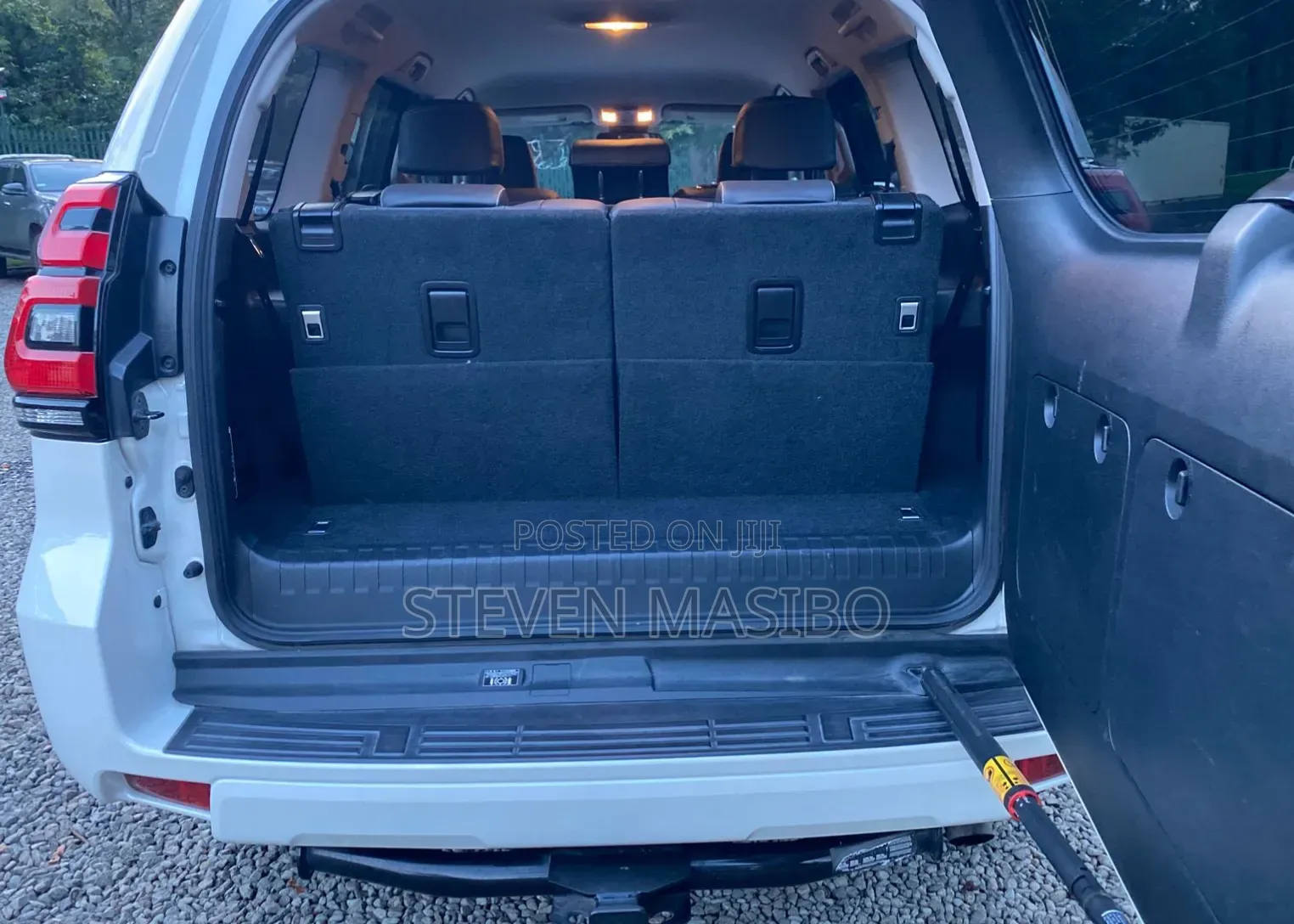 Toyota Land Cruiser Prado 2019 White