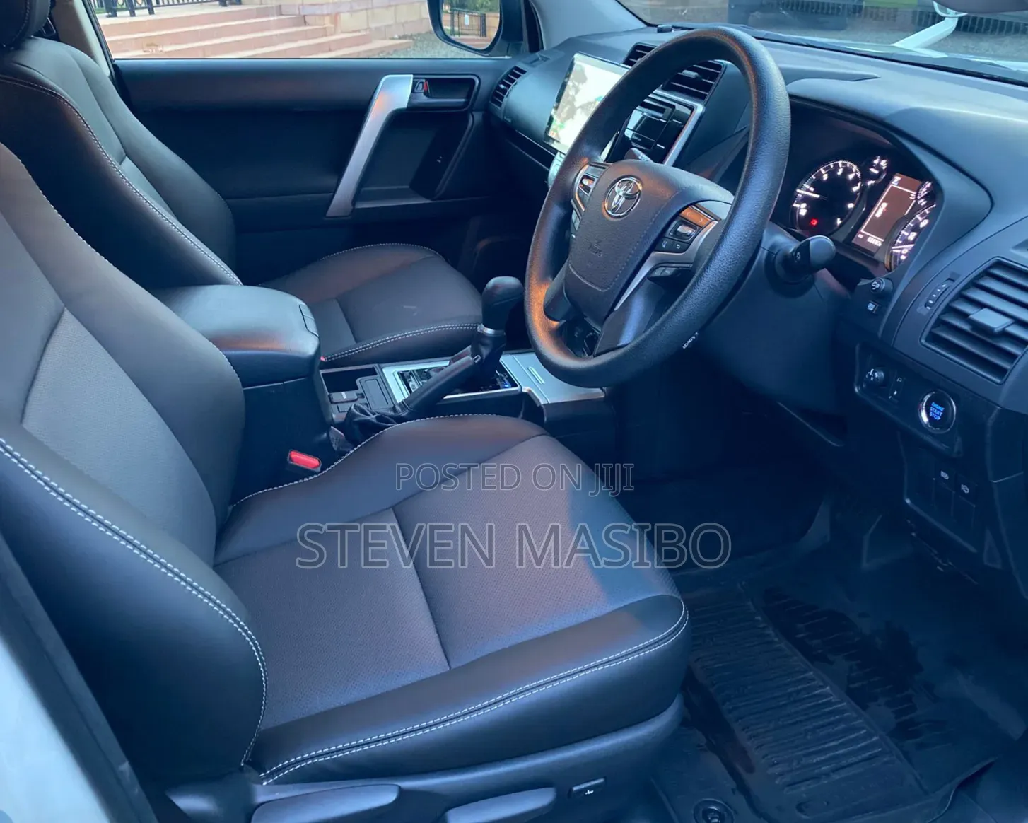 Toyota Land Cruiser Prado 2019 White