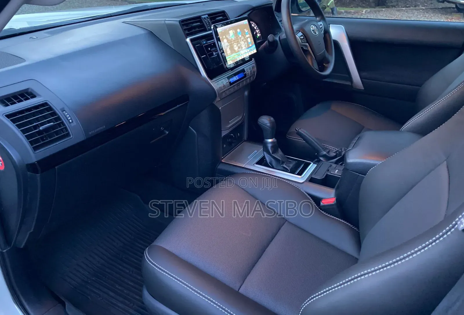 Toyota Land Cruiser Prado 2019 White