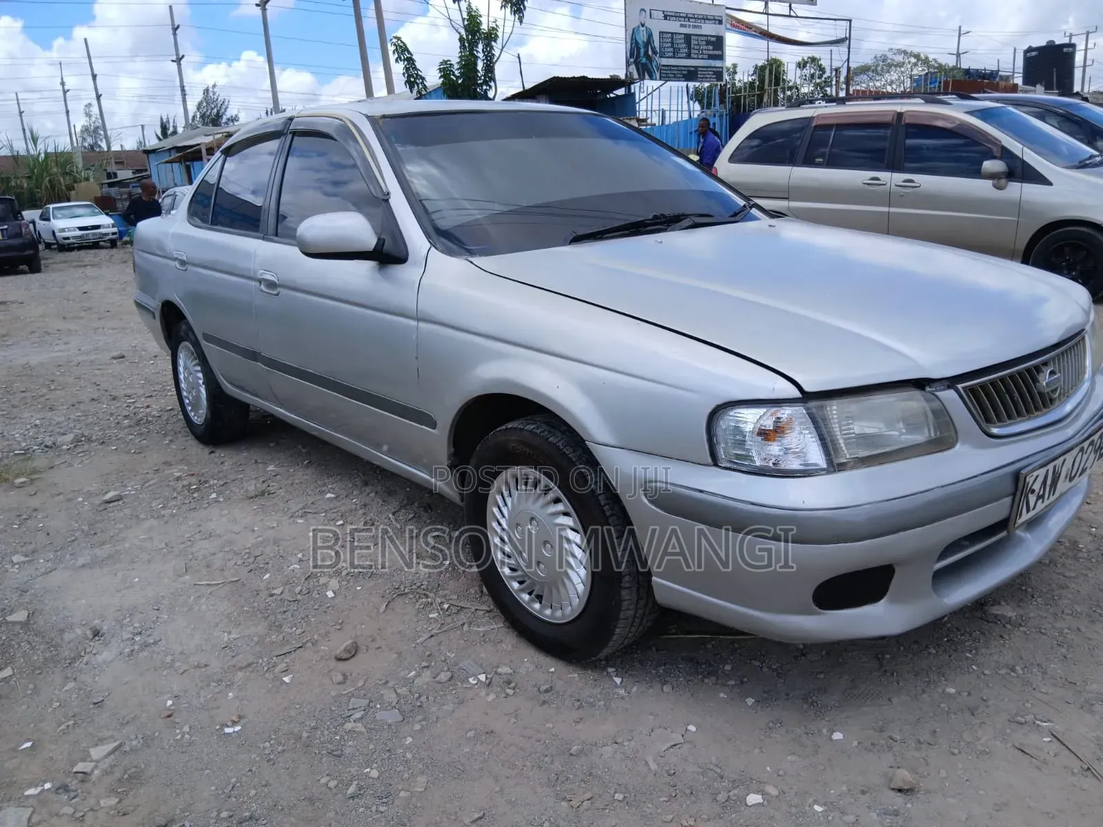 Nissan FB15 1999 Silver