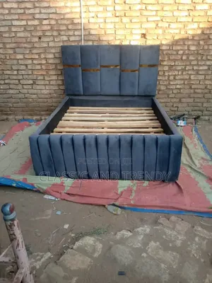 4x6 Charcoal Grey Upholstered Bed