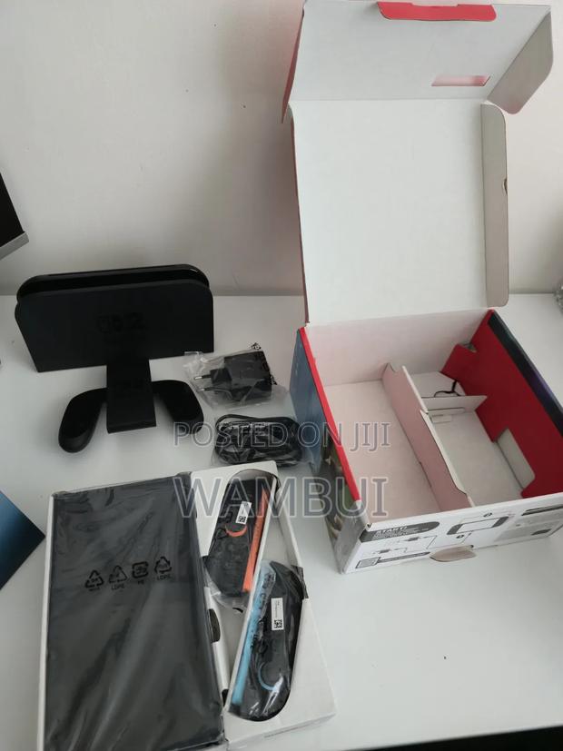Nintendo Switch 2 + Red Dead Redemption + Console Case - thumbnail 4