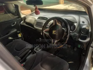 Honda Fit 2012 Silver