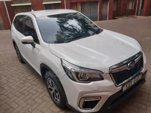 Subaru Forester 2018 Pearl