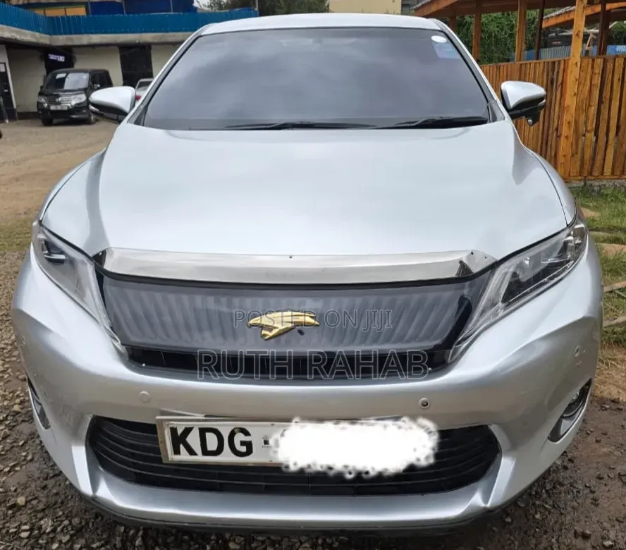Toyota Harrier 2015 Silver