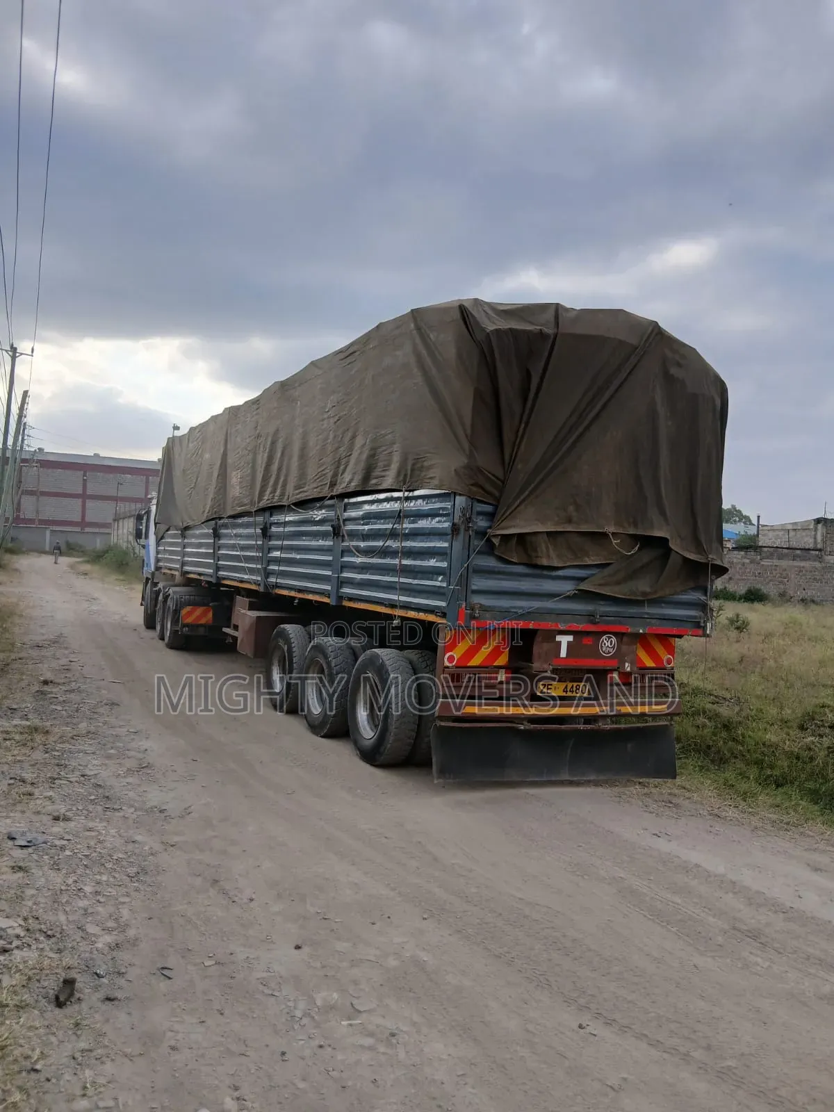 Fast Secure Semi-Trailer Transport Accessible
