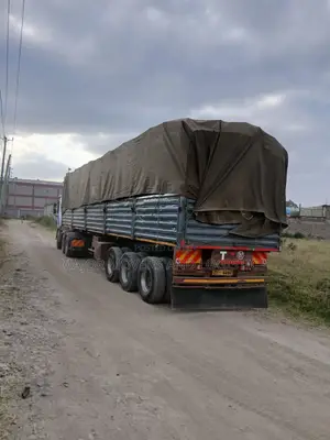 Fast Secure Semi-Trailer Transport Accessible