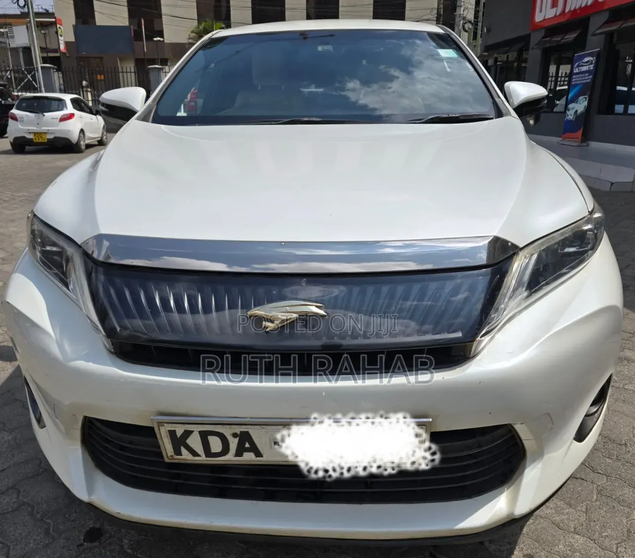 Toyota Harrier 2014 White
