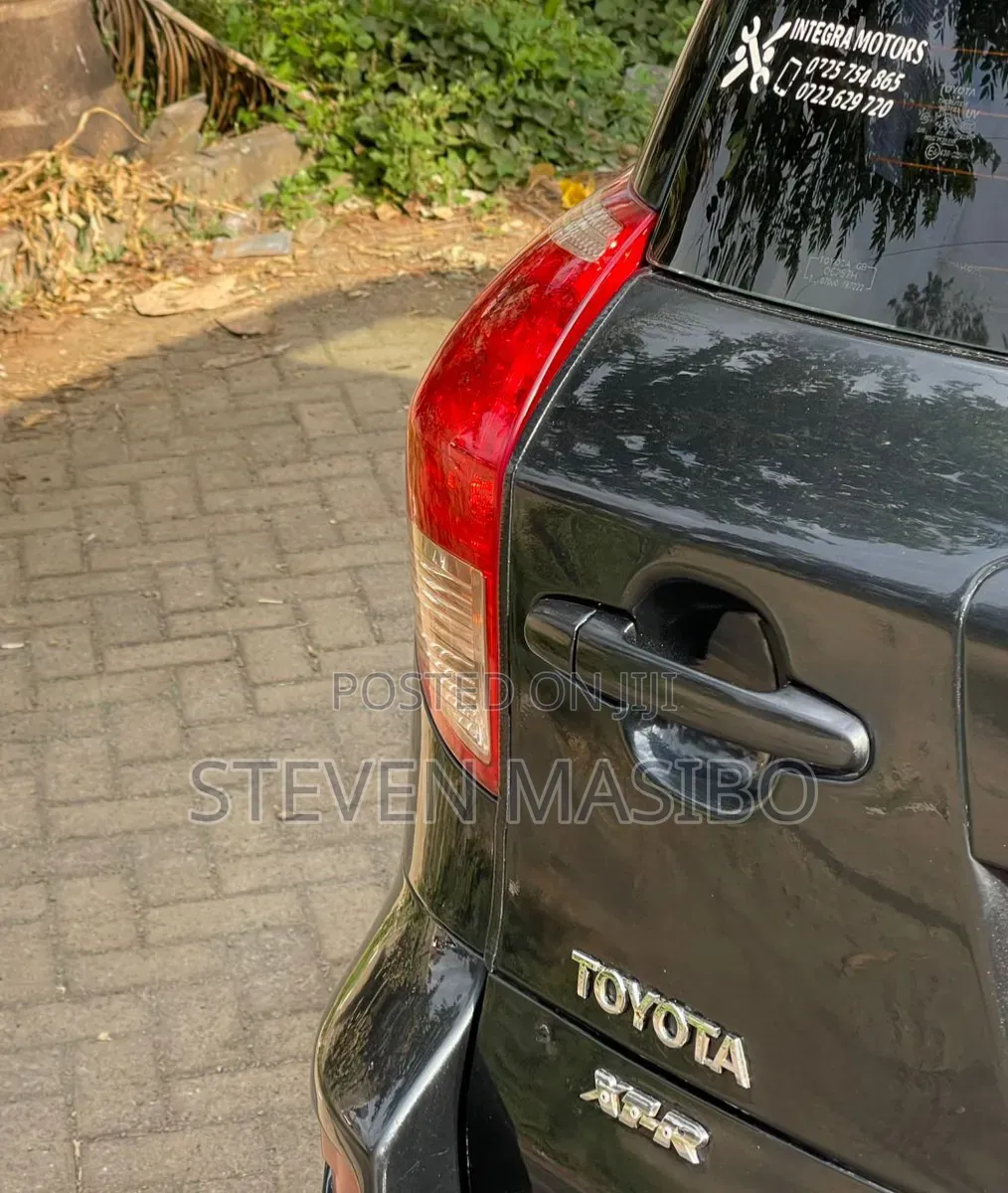 Toyota RAV4 2.0 VVT-i 2008 Black