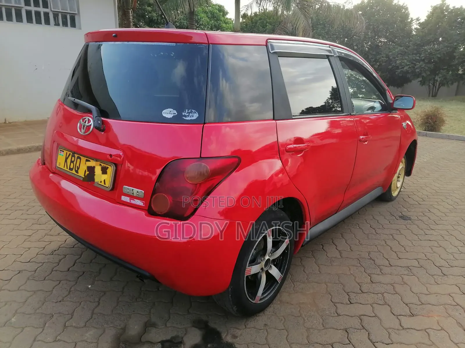 Toyota IST 2006 Red