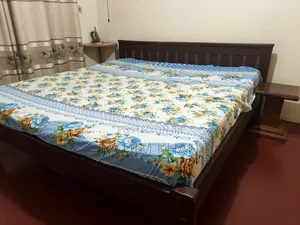 6x6 Bed With Mattress
