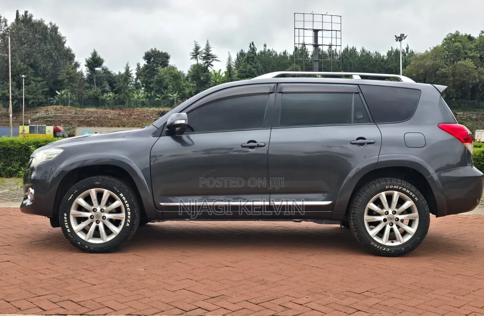 Toyota Vanguard 2012 Gray