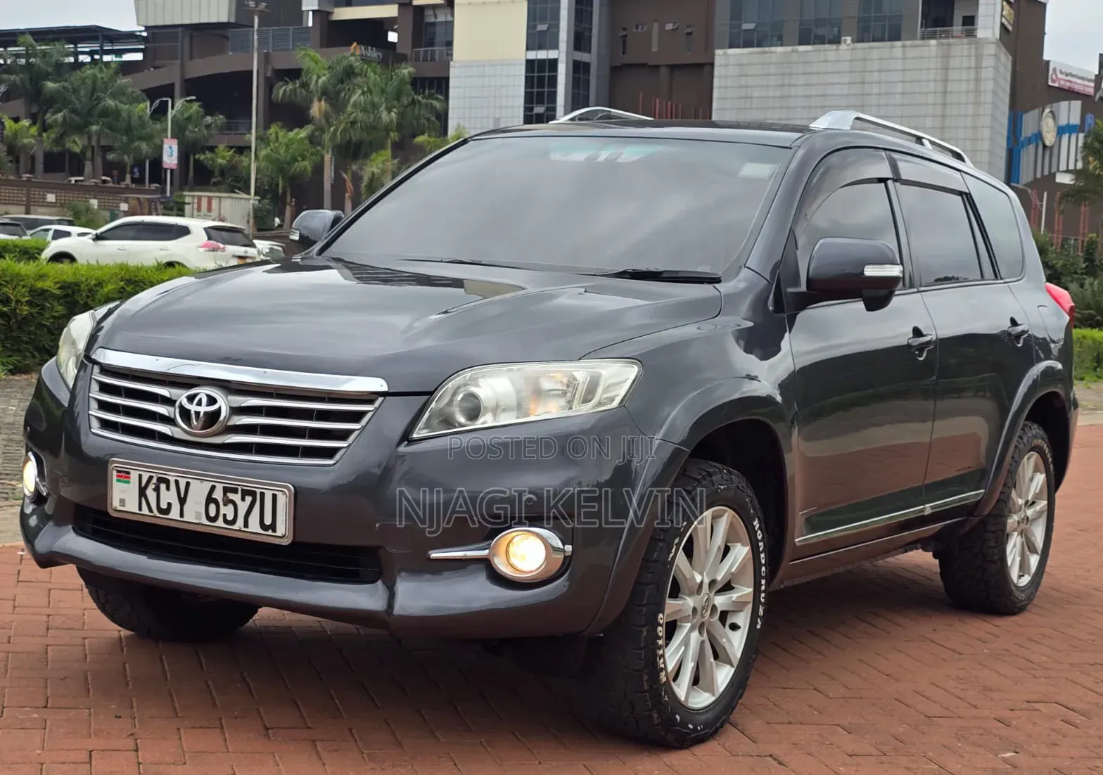 Toyota Vanguard 2012 Gray
