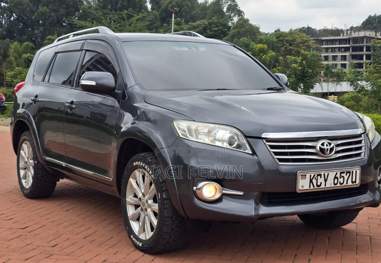 Toyota Vanguard 2012 Gray