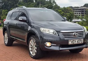 Toyota Vanguard 2012 Gray