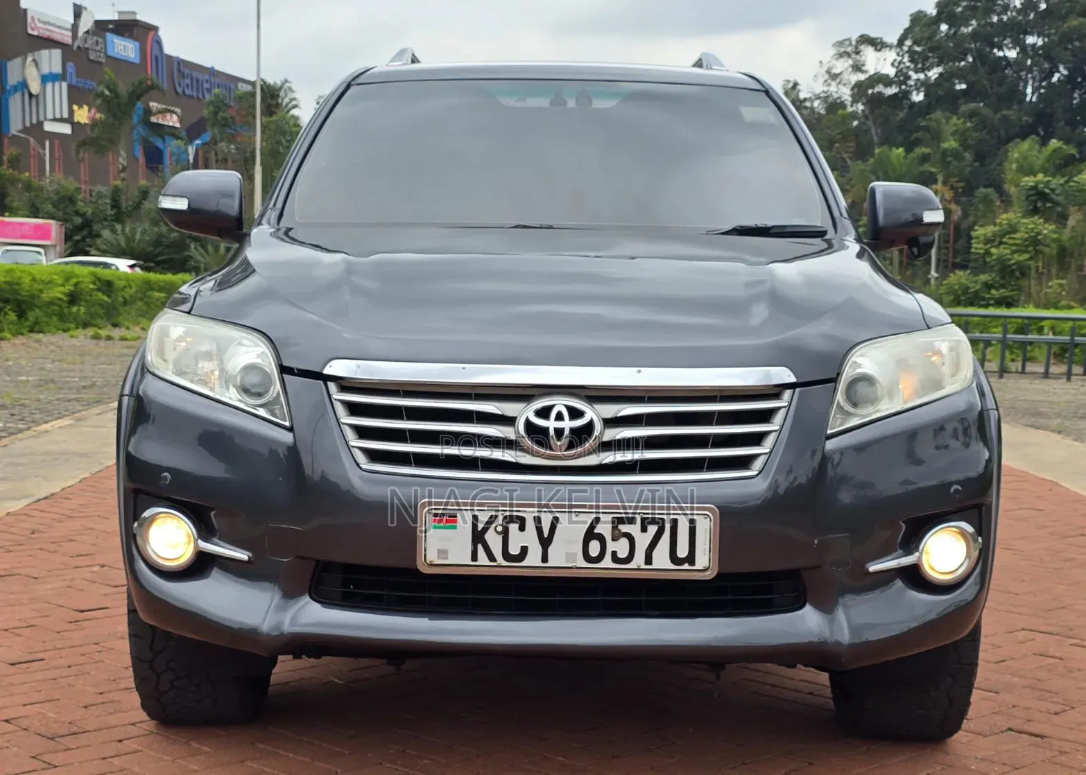 Toyota Vanguard 2012 Gray