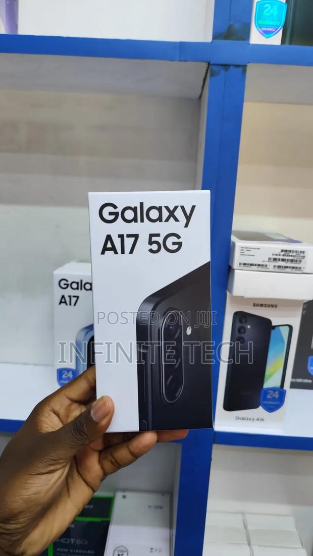 New Samsung Galaxy A17 5G 256 GB Black - thumbnail 3