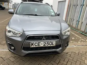 Mitsubishi RVR 2015 Silver