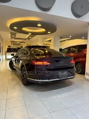 Volkswagen Arteon 2.0T SE R-Line w/19 AWD 4MOTION 2019 Black
