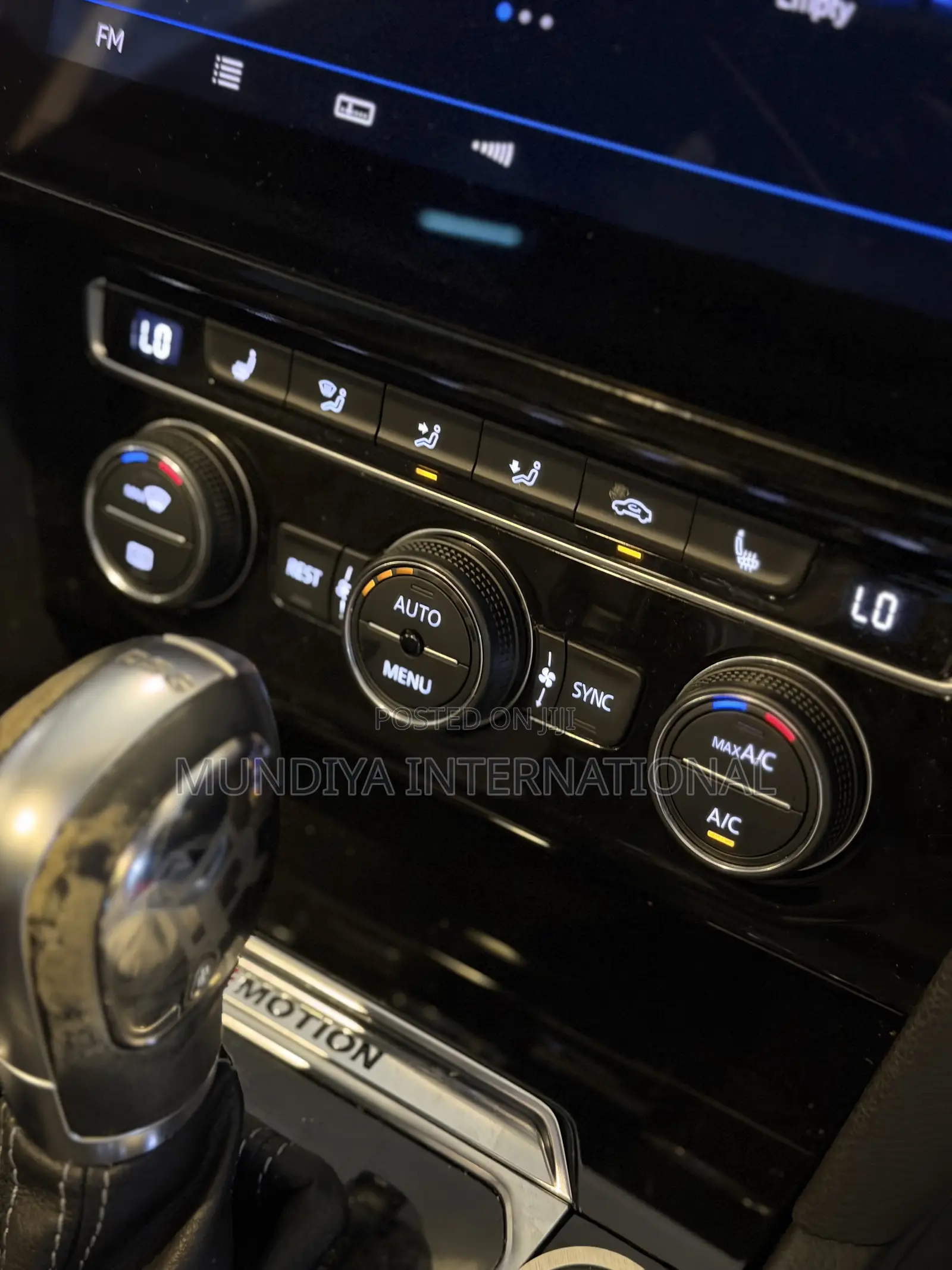 Volkswagen Arteon 2.0T SE R-Line w/19 AWD 4MOTION 2019 Black