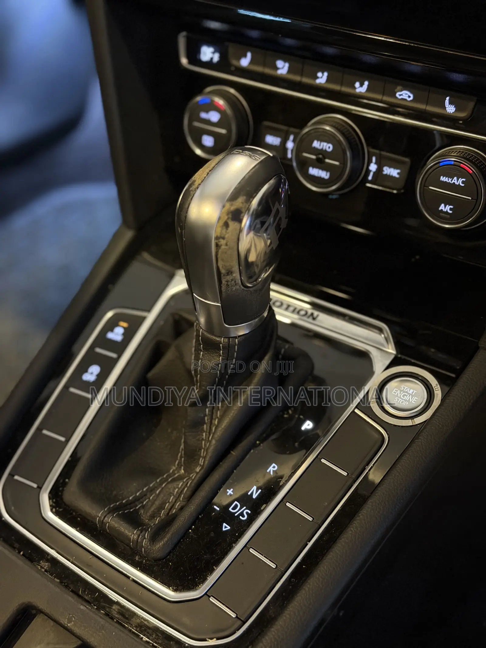 Volkswagen Arteon 2.0T SE R-Line w/19 AWD 4MOTION 2019 Black