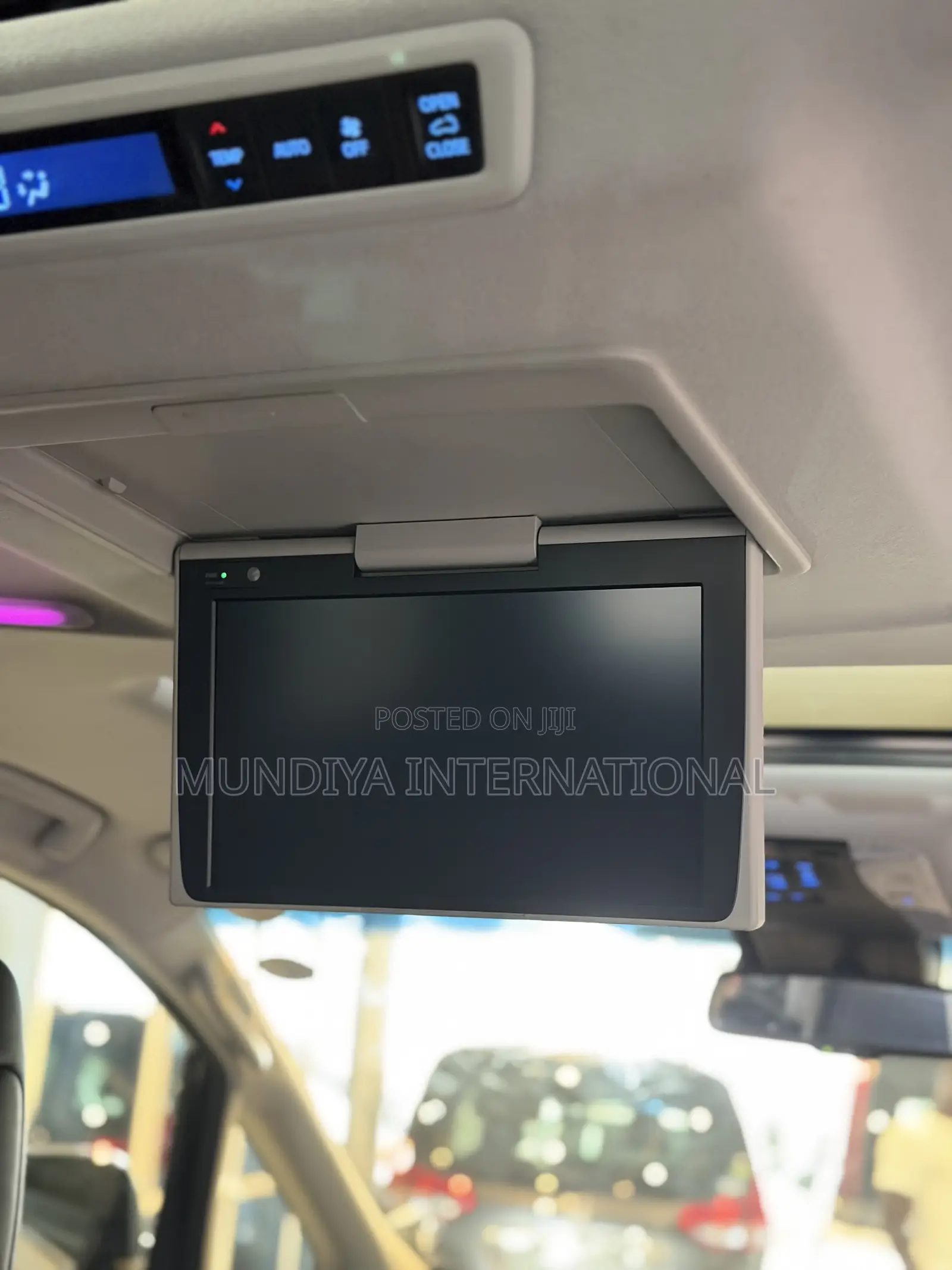 Toyota Alphard 2.5 Petrol AWD 2019 White