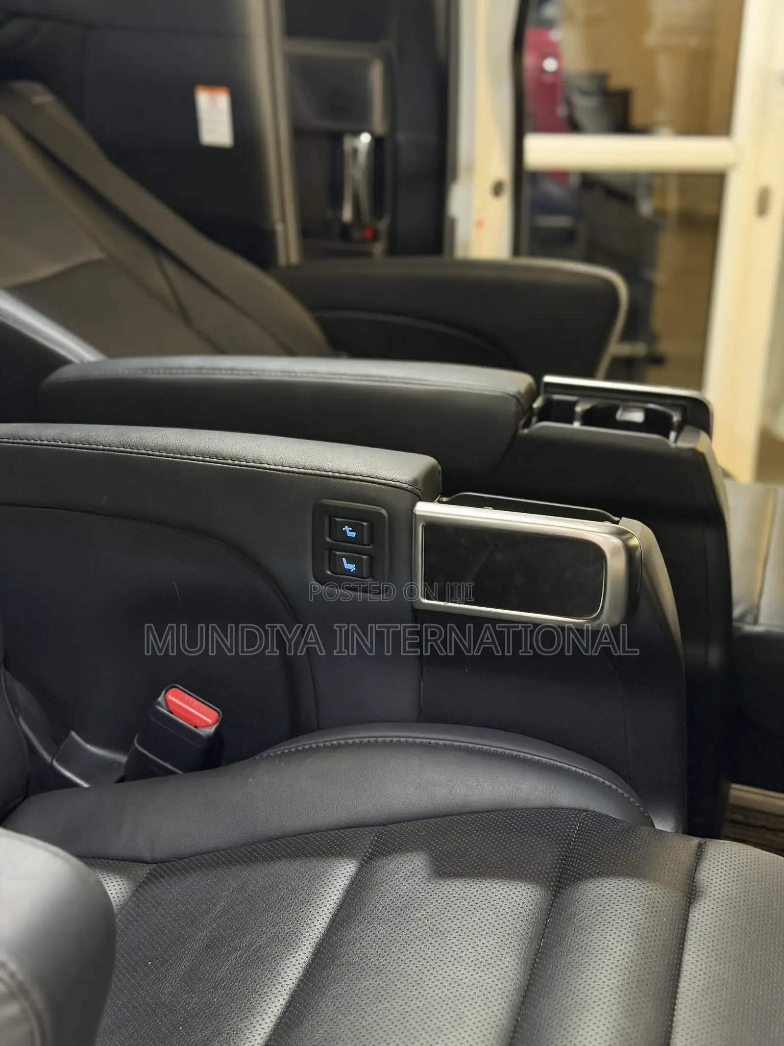 Toyota Alphard 2.5 Petrol AWD 2019 White