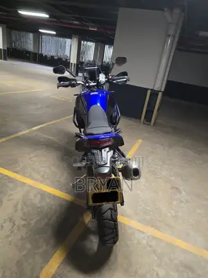 Yamaha 2024 Blue