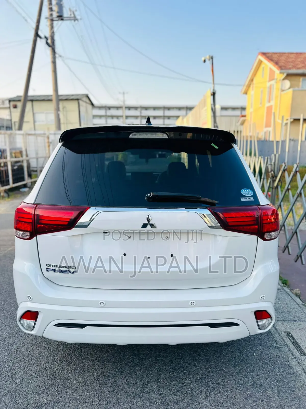 Mitsubishi Outlander 2019 White