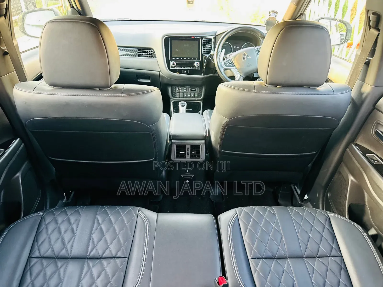 Mitsubishi Outlander 2019 White