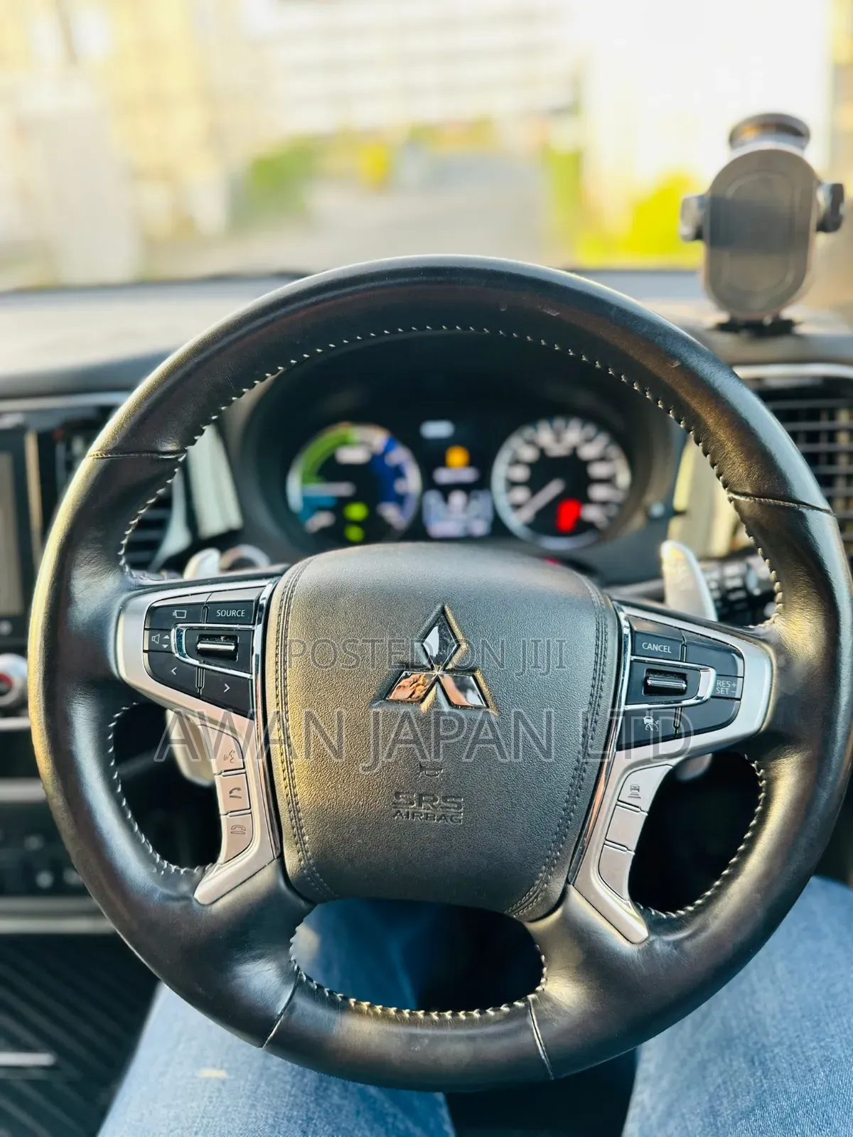 Mitsubishi Outlander 2019 White