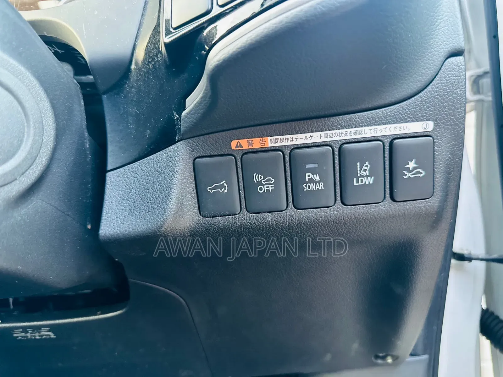 Mitsubishi Outlander 2019 White