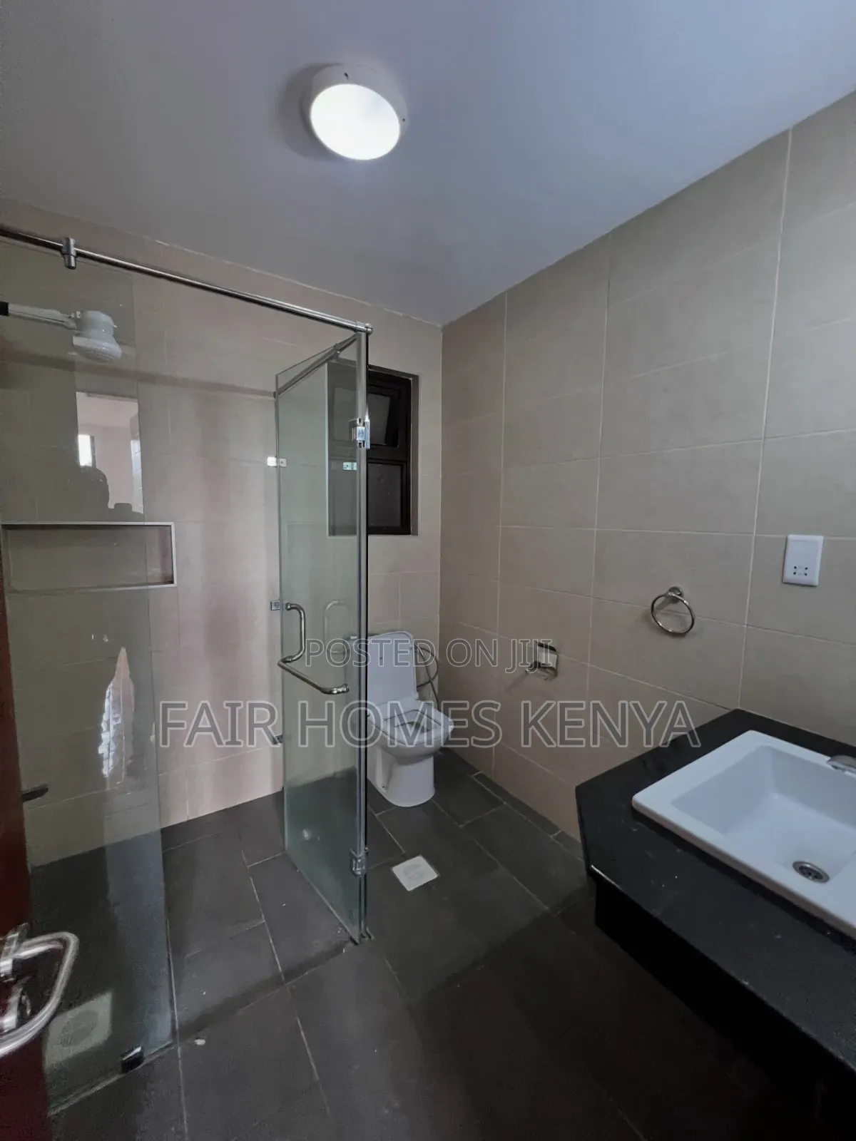 2bdrm Apartment in Dennis Pritt Road, State House Area for rent