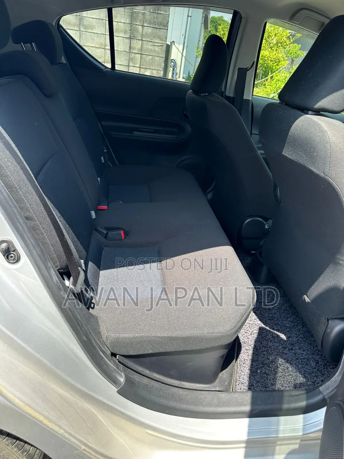 Toyota Aqua 2019 Silver