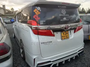 Toyota Alphard 2018 White