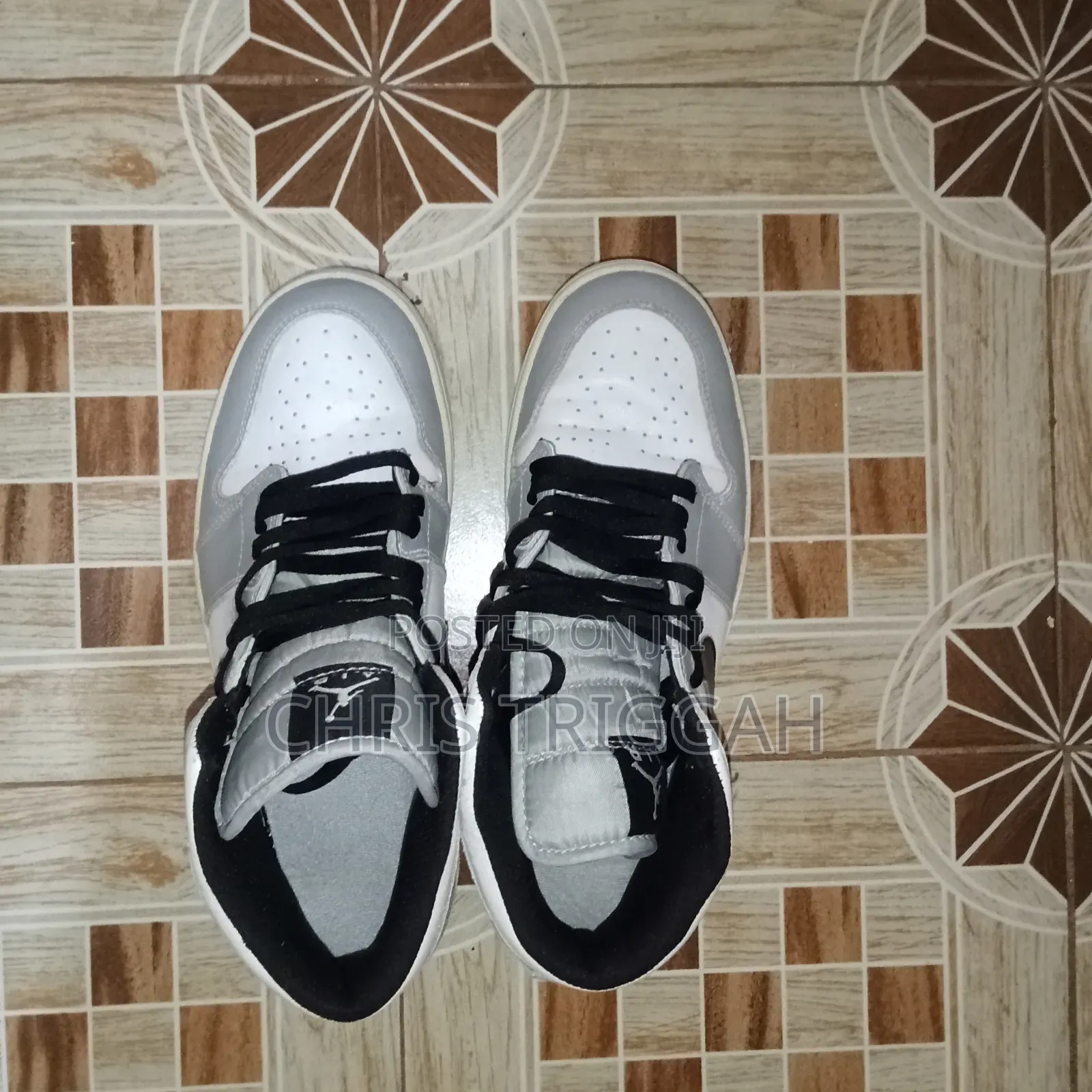 Nike Shoes Size 42