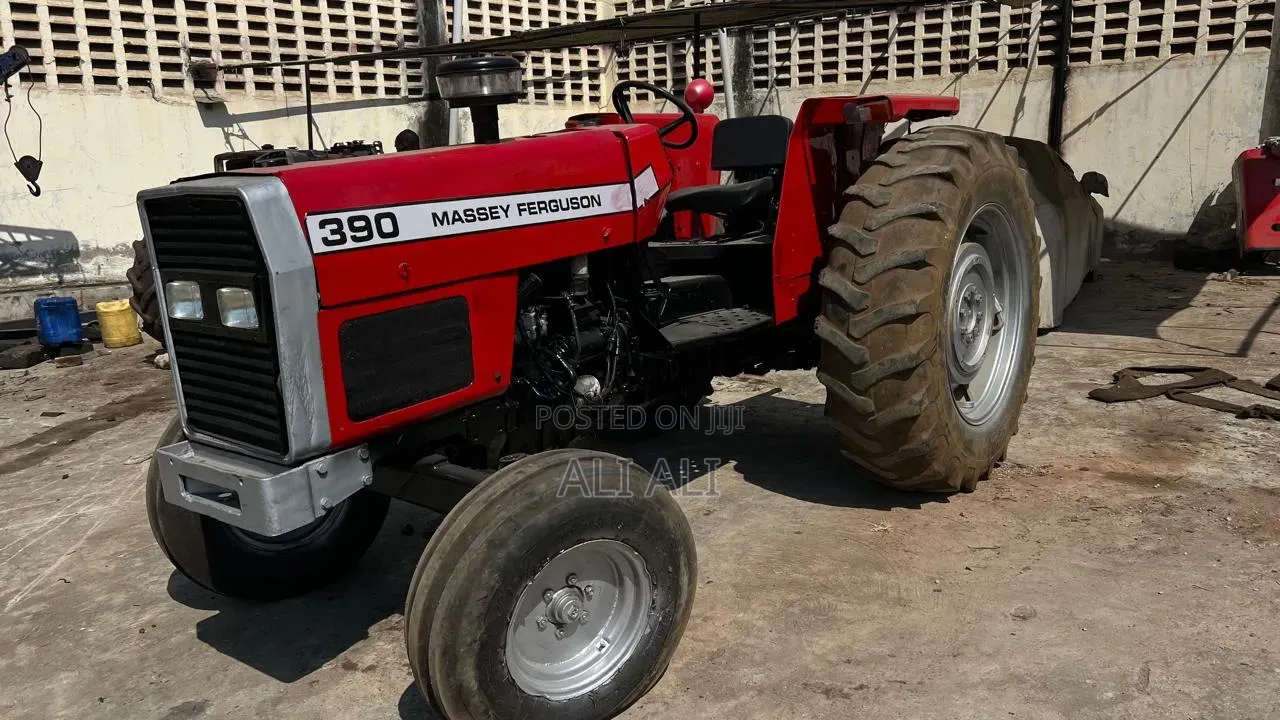 Tractor Mf390
