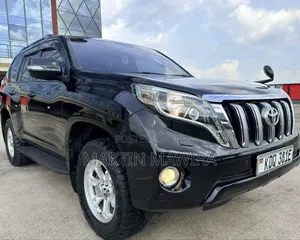 Toyota Land Cruiser Prado 2017