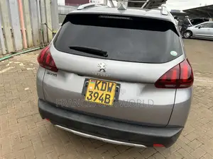 Peugeot 2008 2019 Gray