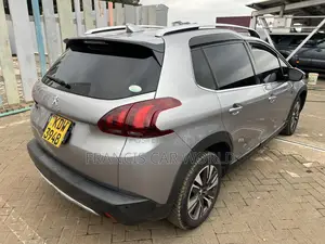 Peugeot 2008 2019 Gray